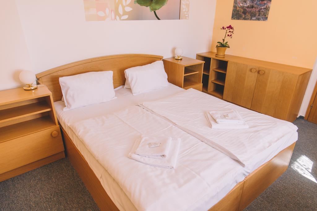 Vydra Hotel Srni Exterior photo